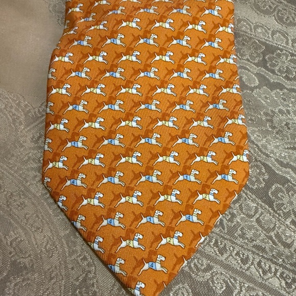 Salvatore Ferragamo Horse Print Silk Orange Tie - Picture 4 of 7
